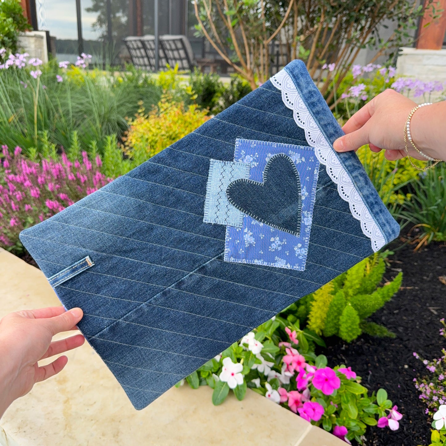 Lovin' Lace Bible Cover