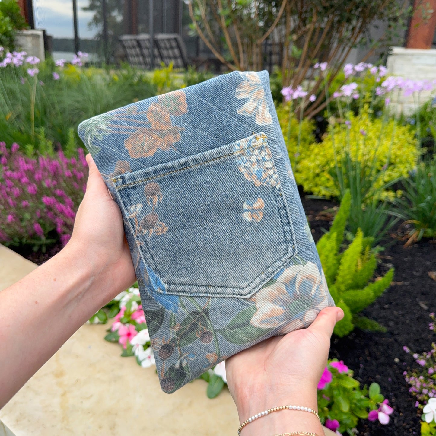 Prairie Prayer Bible Cover